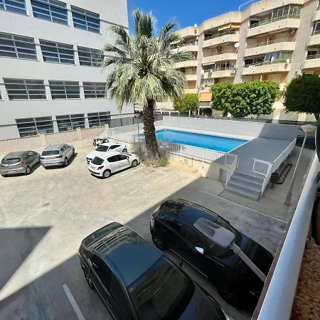Portus With Pool Apartment