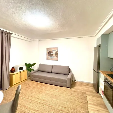 Portus With Pool Apartment *